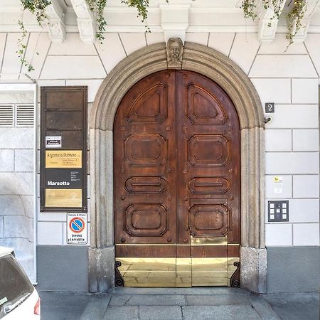 Milano City Apartments - Duomo Brera - Elegant Suite In Design District 외부 사진