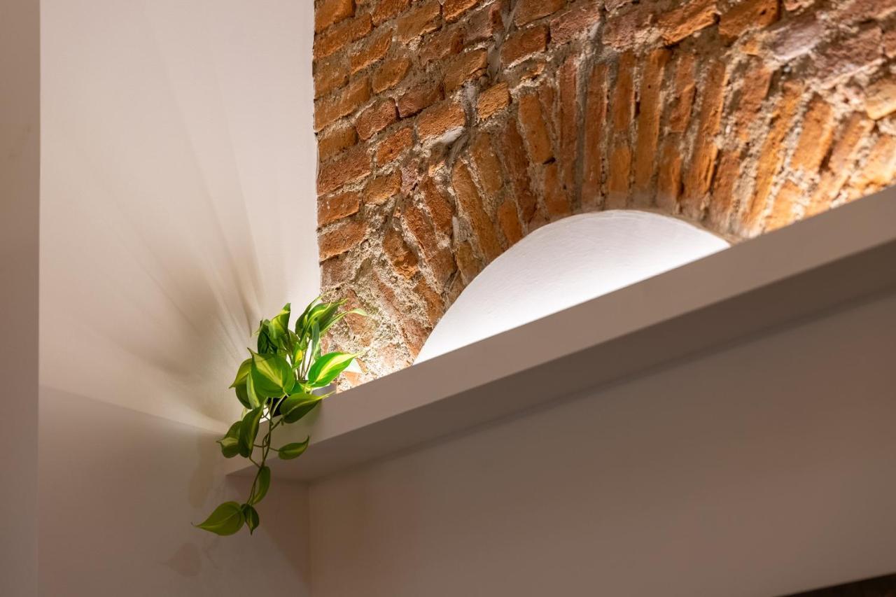 Milano City Apartments - Duomo Brera - Elegant Suite In Design District 외부 사진